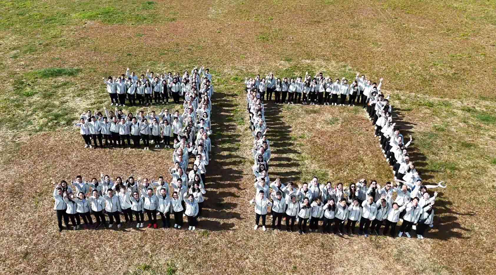 30周年图片.jpg 30周年图片.jpg