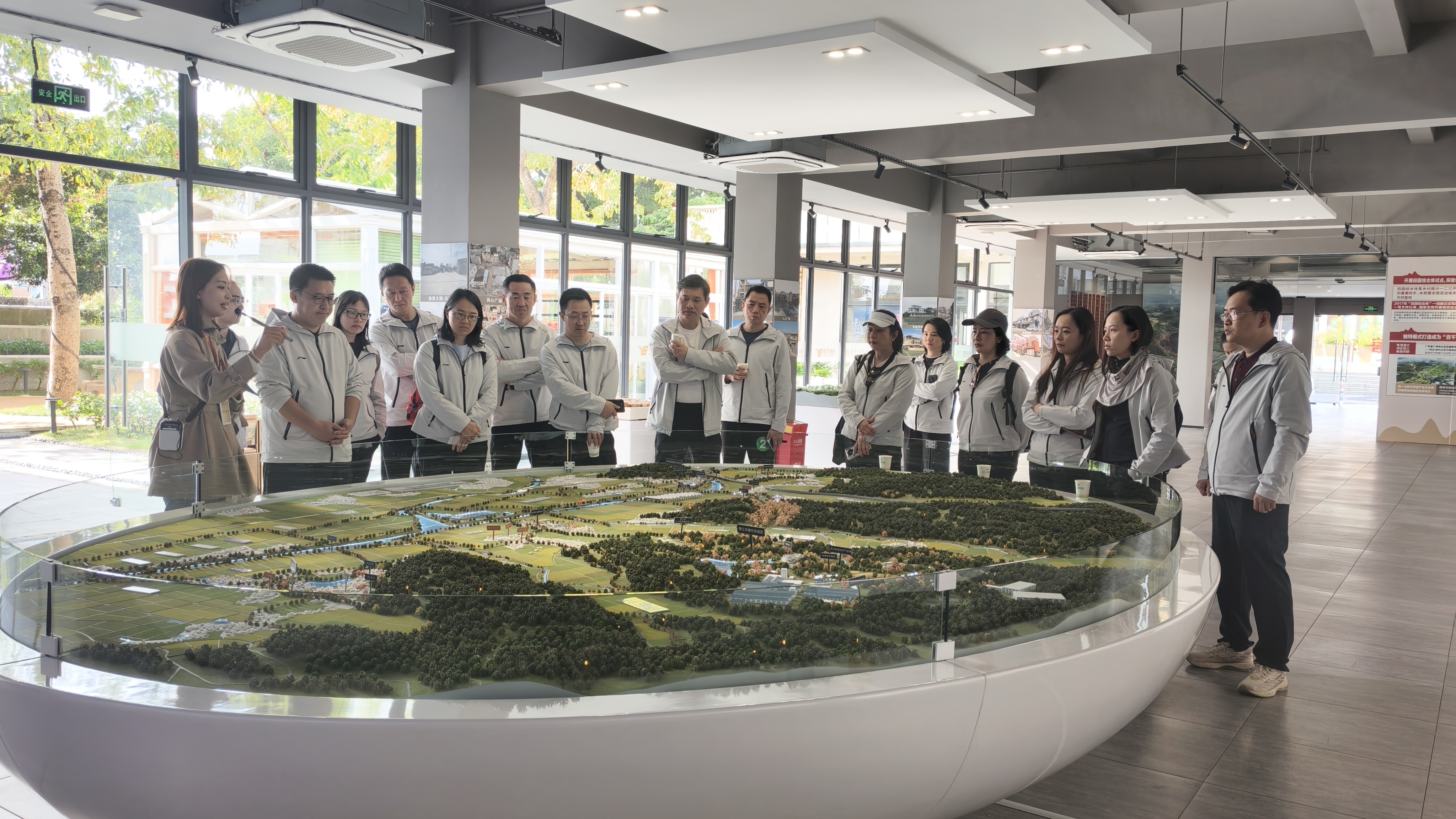 微信图片_20251203085149_2906_35.jpg 微信图片_20251203085149_2906_35.jpg